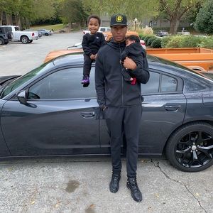 Meet your Posher, Fred